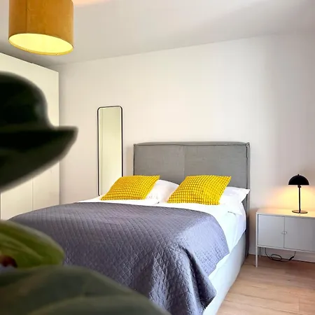 Stylische 2-zi-gartenwohnung Ronsdorf Apartman